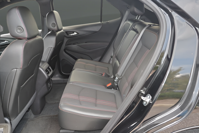 Used 2024 Chevrolet Equinox RS FWD image 14