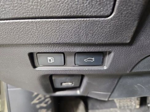 Used 2024 Lexus ES 300h 300h Luxury image 28