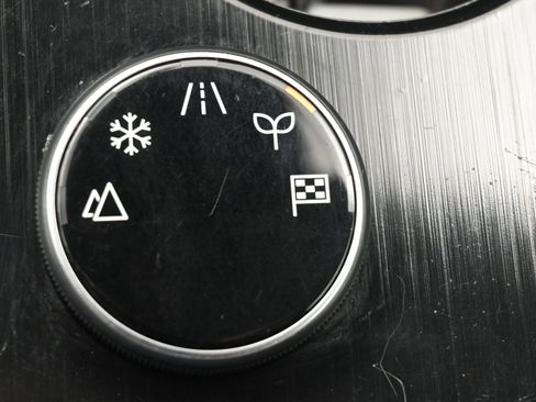 Certified 2023 Nissan Rogue S image 18