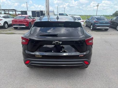 New 2026 Chevrolet Trax RS w/ Driver Confidence Package FWD image 5
