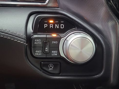 Used 2024 RAM 1500 Limited AWD/4WD image 32