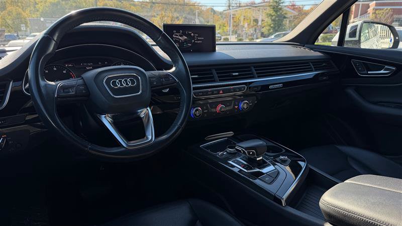 Used 2019 Audi Q7 3.0T Premium w/ Convenience Package AWD/4WD image 25