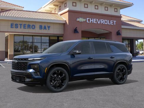 New 2027 Chevrolet Traverse RS w/ LPO, Floor Liner Package FWD image 2