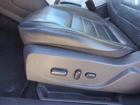 Used 2013 Ford C-MAX SEL image 14