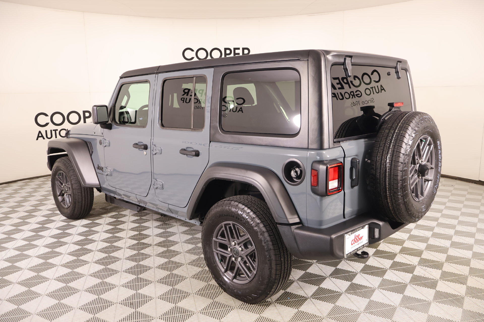 Used 2026 Jeep Wrangler Unlimited Sport AWD/4WD image 21
