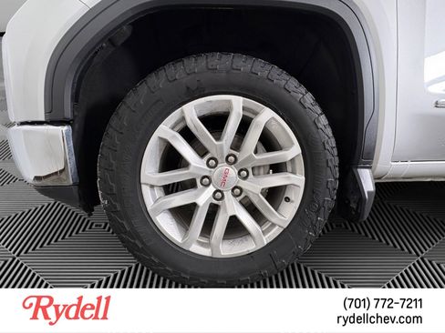 Used 2019 GMC Sierra 1500 SLT w/ SLT Premium Plus Package image 9