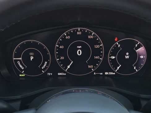 Used 2025 MAZDA CX-70 Plug-In Hybrid w/ Premium Pkg image 32