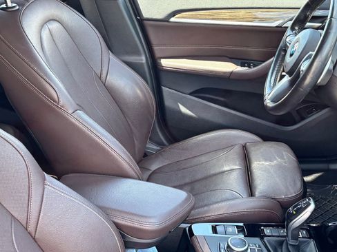 Used 2021 BMW X1 xDrive28i w/ M Sport Package AWD/4WD image 10