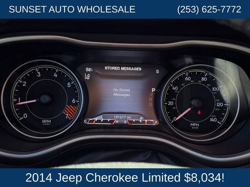 Used 2014 Jeep Cherokee Limited w/ Technology Group AWD/4WD image 35