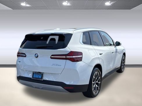 Used 2025 BMW X3 xDrive30i w/ Convenience Package image 9