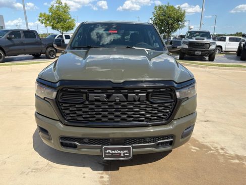 New 2026 RAM 1500 Big Horn AWD/4WD image 9
