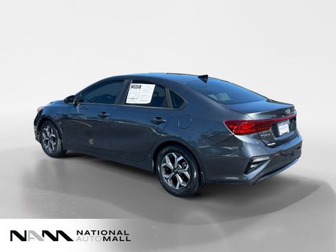 Used 2020 Kia Forte LXS FWD image 3