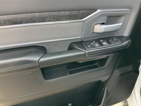 Used 2022 RAM 3500 Big Horn image 16