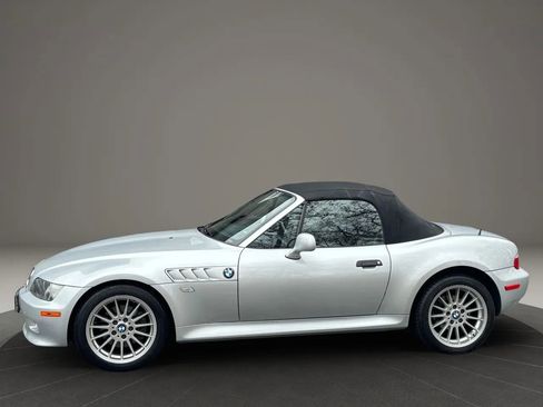 Used 2002 BMW Z3 3.0i image 8