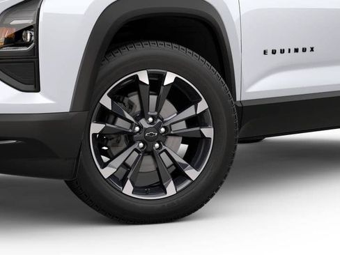 New 2027 Chevrolet Equinox RS w/ Convenience Package III AWD/4WD image 6