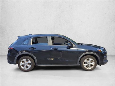 Used 2024 Honda HR-V LX image 4