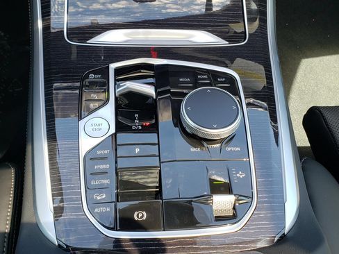 New 2026 BMW X5 xDrive50e AWD/4WD image 26