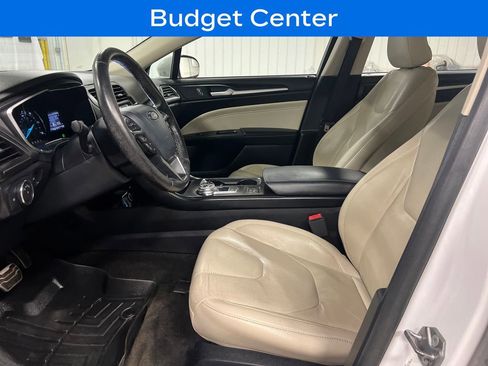 Used 2017 Ford Fusion Titanium FWD image 12