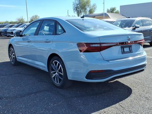 New 2026 Volkswagen Jetta SE image 2