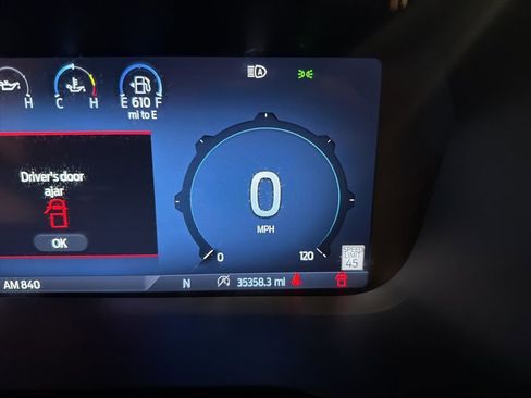 Used 2024 Ford F150 Lariat w/ Bed Utility Package image 9