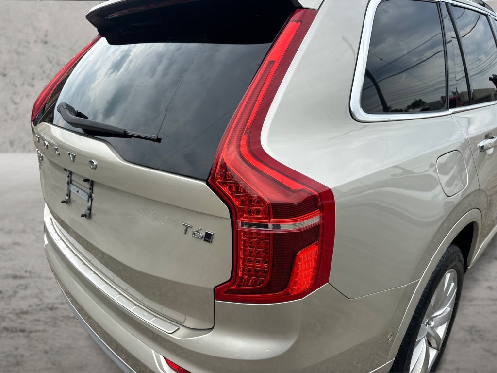 Used 2017 Volvo XC90 T6 Momentum w/ Vision Package AWD/4WD image 22