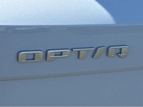 New 2026 Cadillac Optiq Luxury 1 image 15