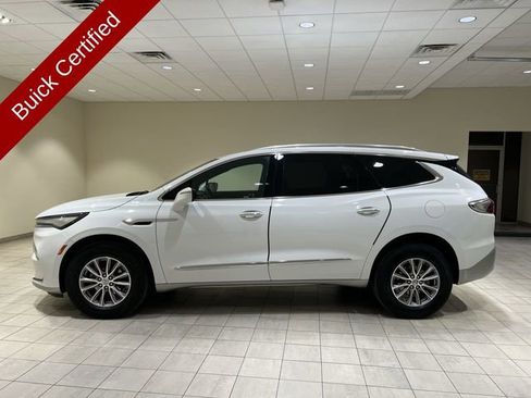 Certified 2023 Buick Enclave Essence image 2