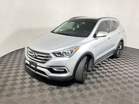 Used 2018 Hyundai Santa Fe Sport image 10