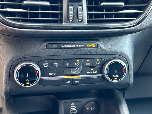 Used 2024 Ford Escape ST-Line image 15