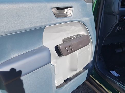 New 2025 Ford Maverick XLT w/ Black Appearance Package image 17