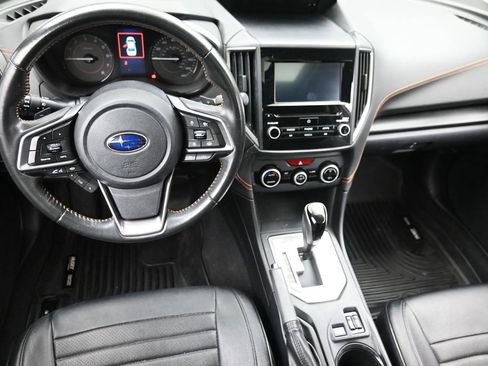 Used 2021 Subaru Crosstrek 2.0i Premium w/ Moonroof Package AWD/4WD image 14