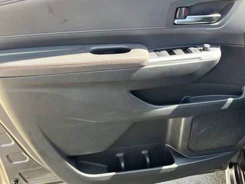Used 2022 Toyota Sienna XSE FWD image 16