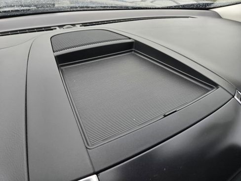 Certified 2024 Ford Edge Titanium image 8