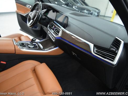 Used 2022 BMW X5 xDrive40i w/ M Sport Package AWD/4WD image 24
