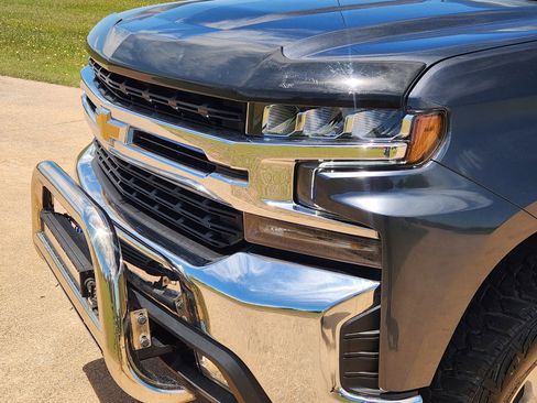 Used 2021 Chevrolet Silverado 1500 LT AWD/4WD image 10