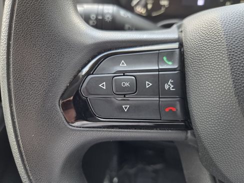 Used 2025 RAM ProMaster 2500 w/ Convenience Group FWD image 17