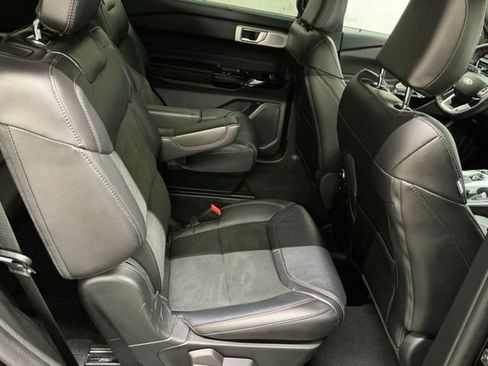 Used 2024 Ford Explorer ST w/ Equipment Group 401A AWD/4WD image 19
