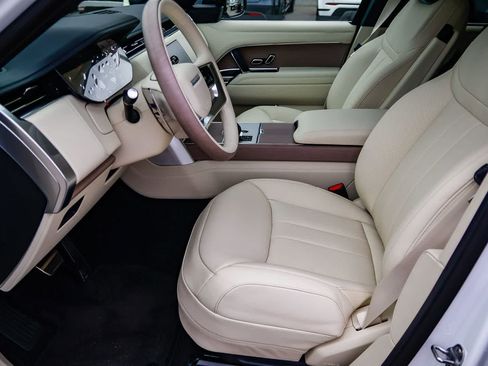 New 2026 Land Rover Range Rover Long Wheelbase Autobiography image 20