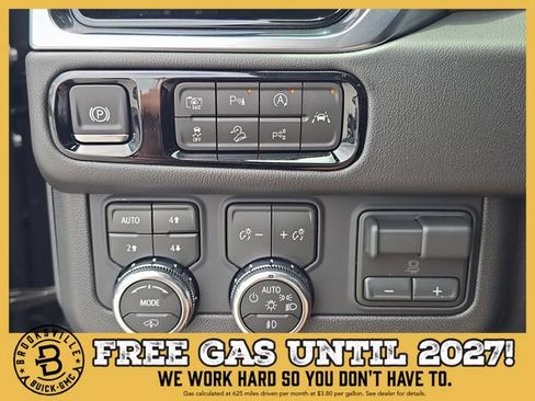 New 2026 GMC Yukon Denali w/ Denali Reserve Package AWD/4WD image 26