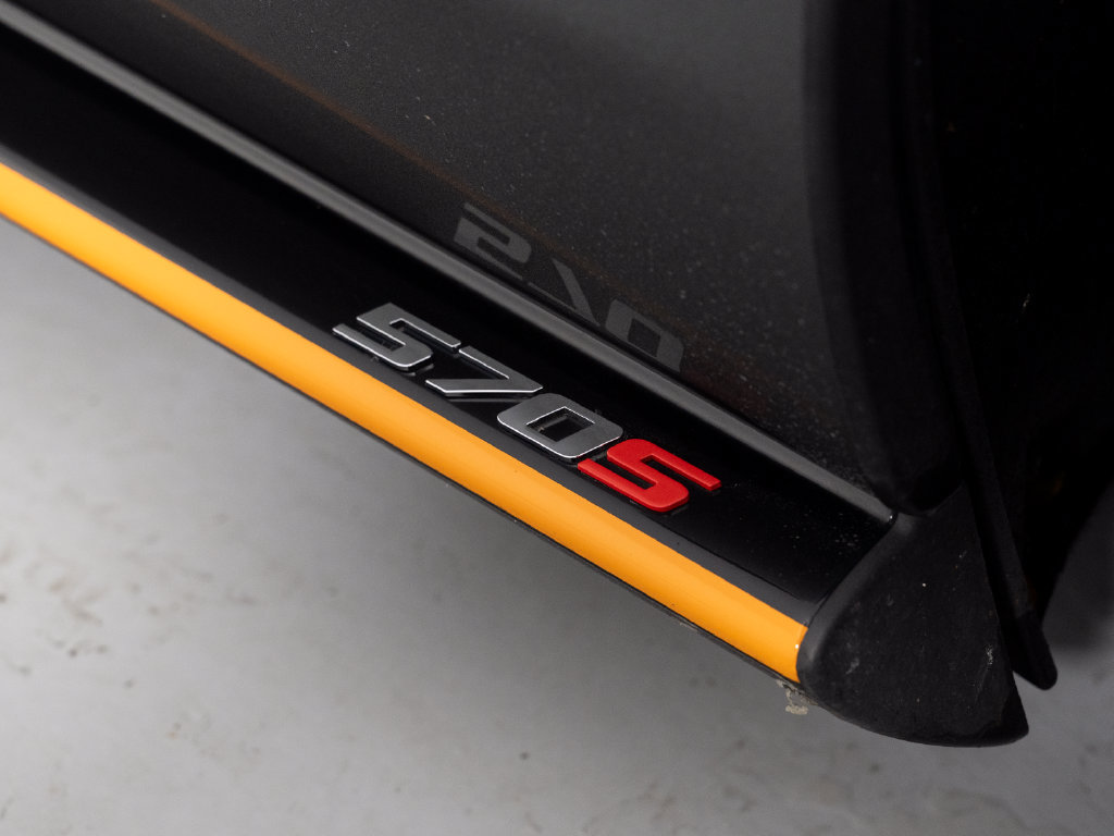 Used 2018 McLaren 570S Spider RWD image 38