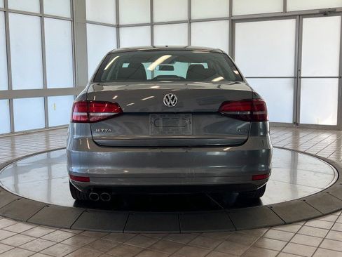Used 2017 Volkswagen Jetta S FWD image 6