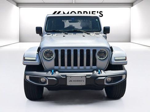 Used 2023 Jeep Wrangler Unlimited Sahara w/ Cold Weather Group AWD/4WD image 2
