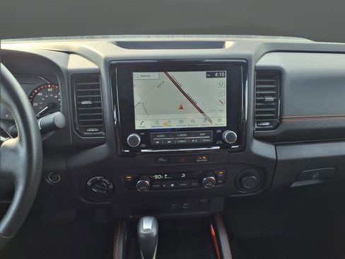 Used 2024 Nissan Frontier PRO-4X w/ Off-Road Protection Package image 44