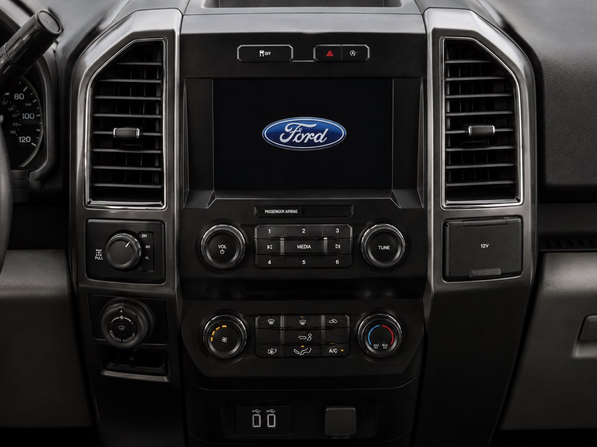 Used 2019 Ford F150 XLT w/ Equipment Group 301A Mid AWD/4WD image 17
