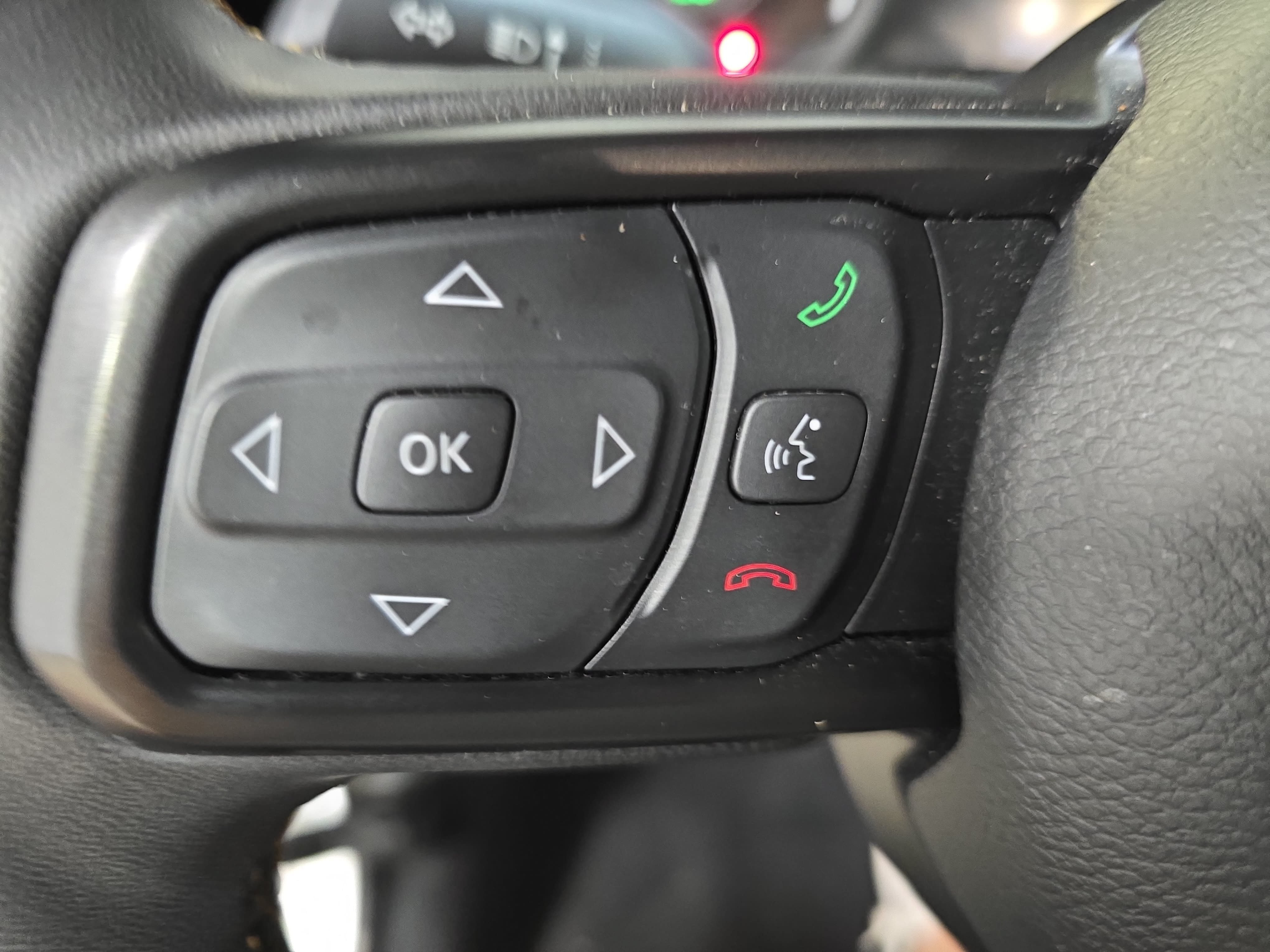 Used 2024 Jeep Wrangler Unlimited AWD/4WD image 14