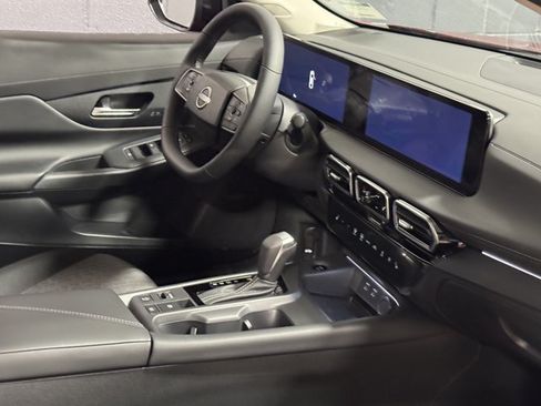 New 2026 Nissan Sentra SV w/ SV Convenience Package FWD image 14
