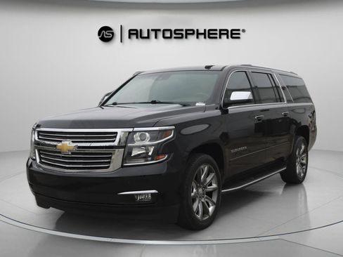 Used 2018 Chevrolet Suburban Premier w/ Max Trailering Package image 3