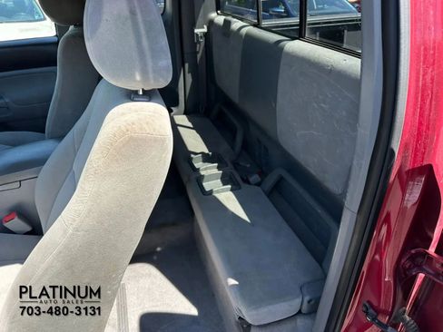 Used 2006 Toyota Tacoma PreRunner RWD image 15