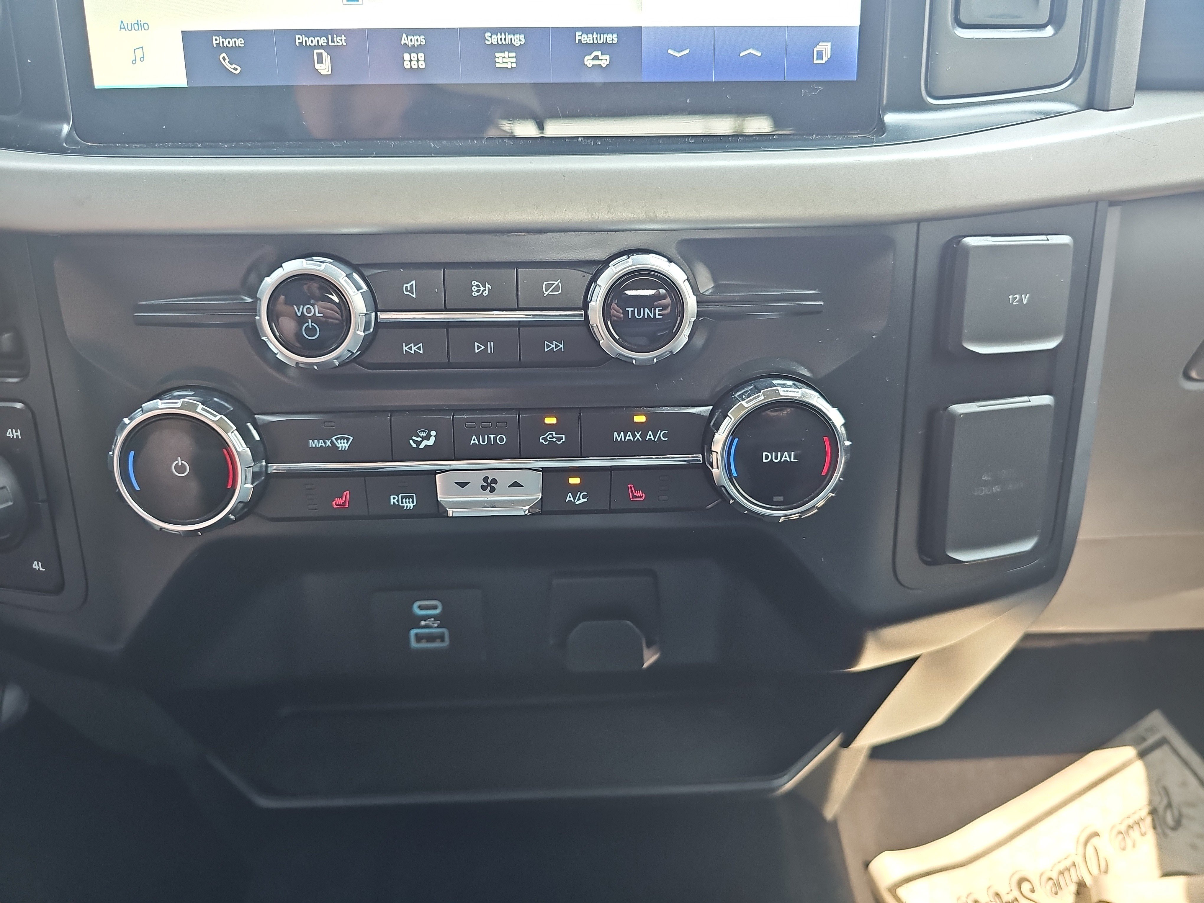 Used 2022 Ford F150 XLT w/ Equipment Group 302A High AWD/4WD image 32