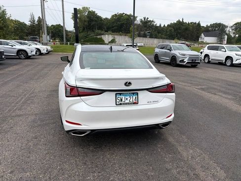 Certified 2025 Lexus ES 350 Ultra Luxury w/ Accessory Package (Z2) FWD image 32